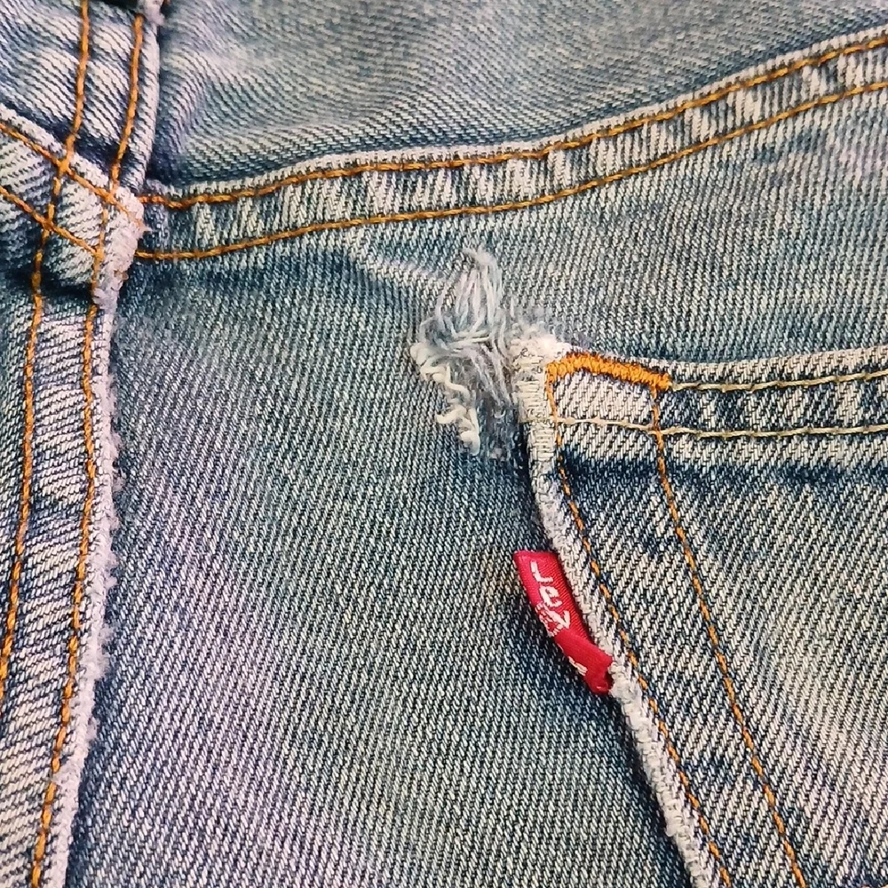 Levi's Men's Stretch Classic Straight Leg 505 Regular Fit 5-Pocket Jeans‎ 33/32